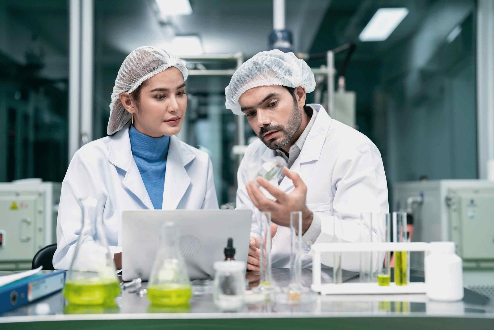 Accredited clinical laboratory with calibrated analysers